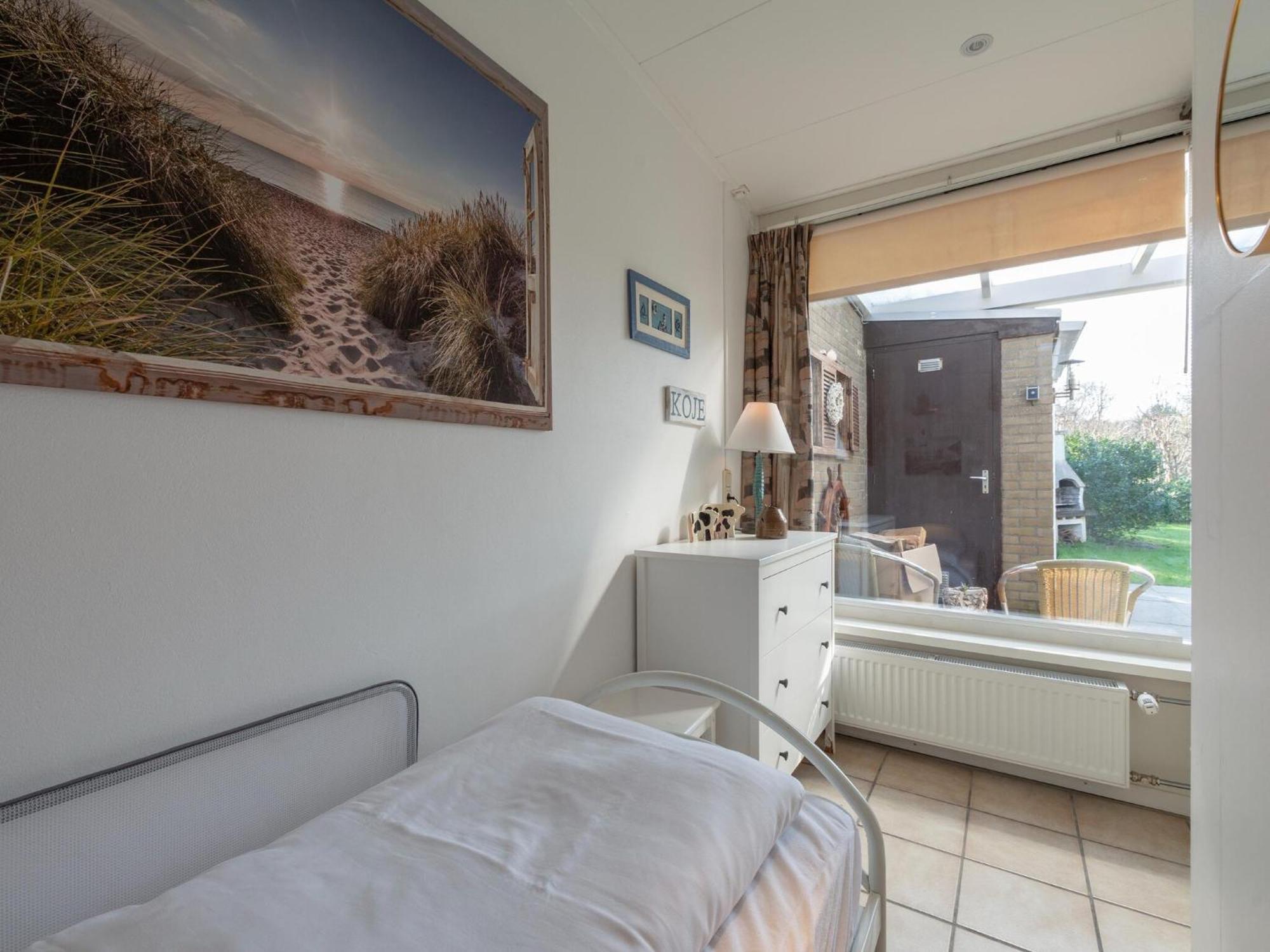Stylish Bungalow With A Large Garden Sint Maartensvlotbrug Extérieur photo